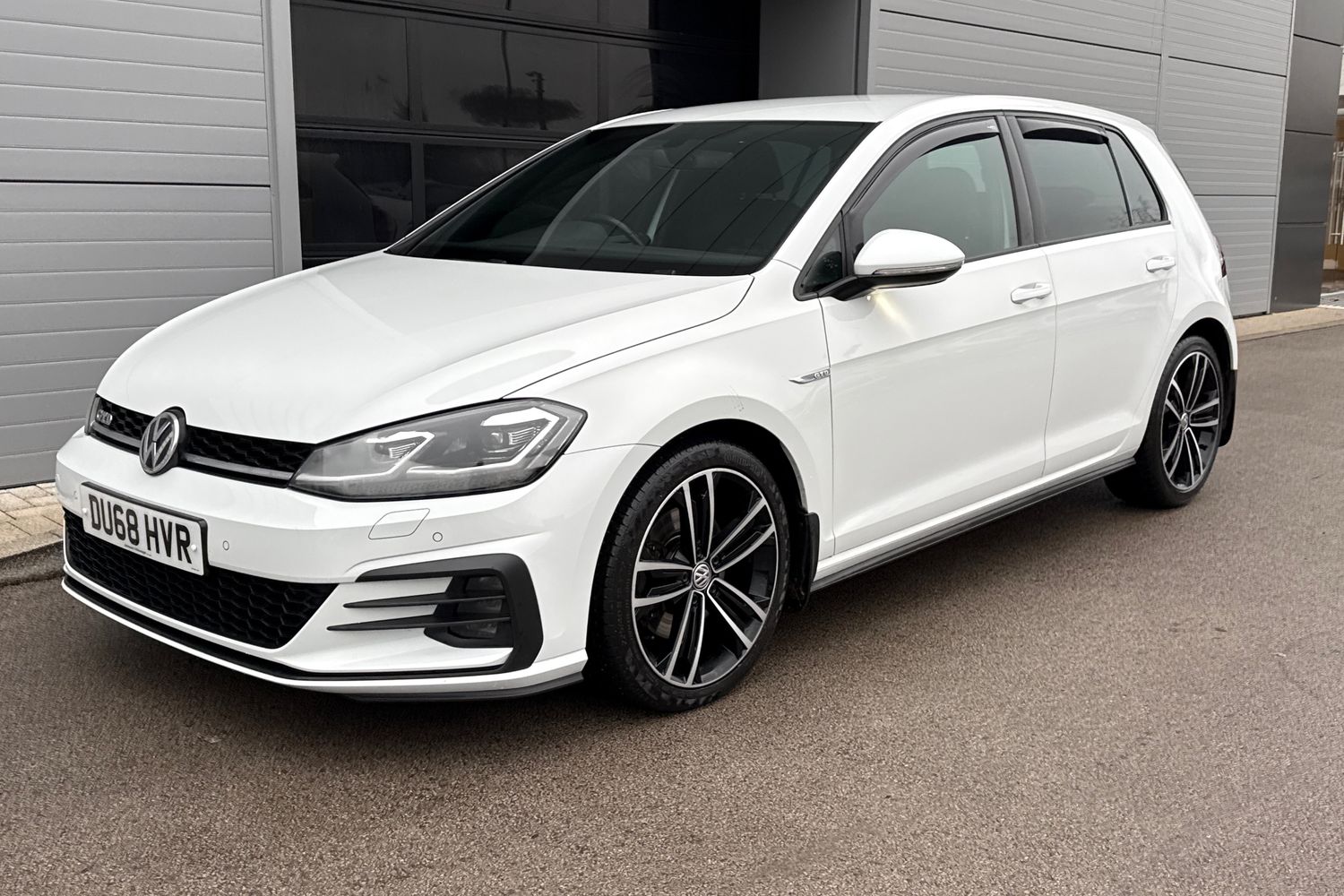 Used Volkswagen Golf 2018 for sale - 77152670: Photo 34