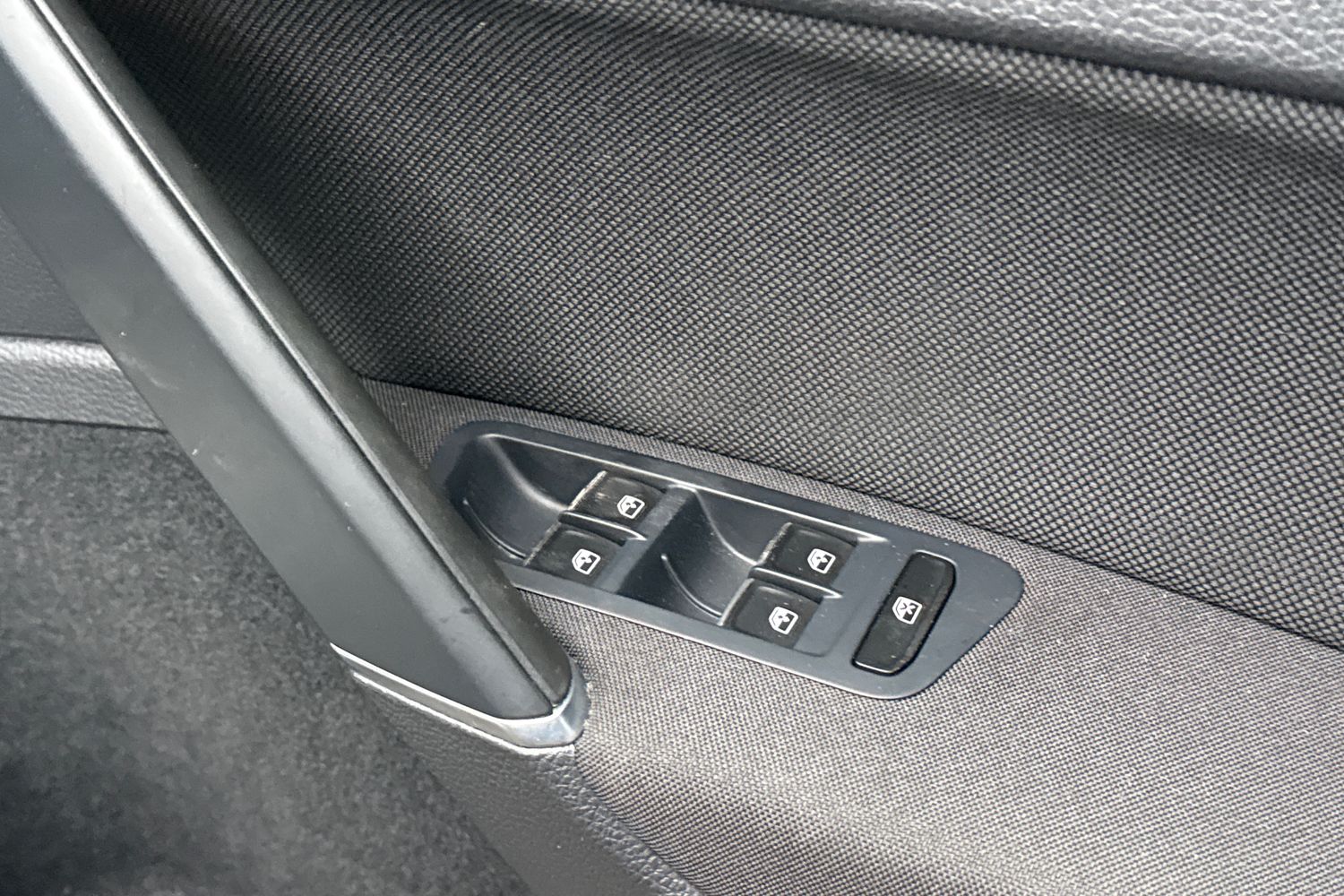 Used Volkswagen Golf 2018 for sale - 77152670: Photo 44