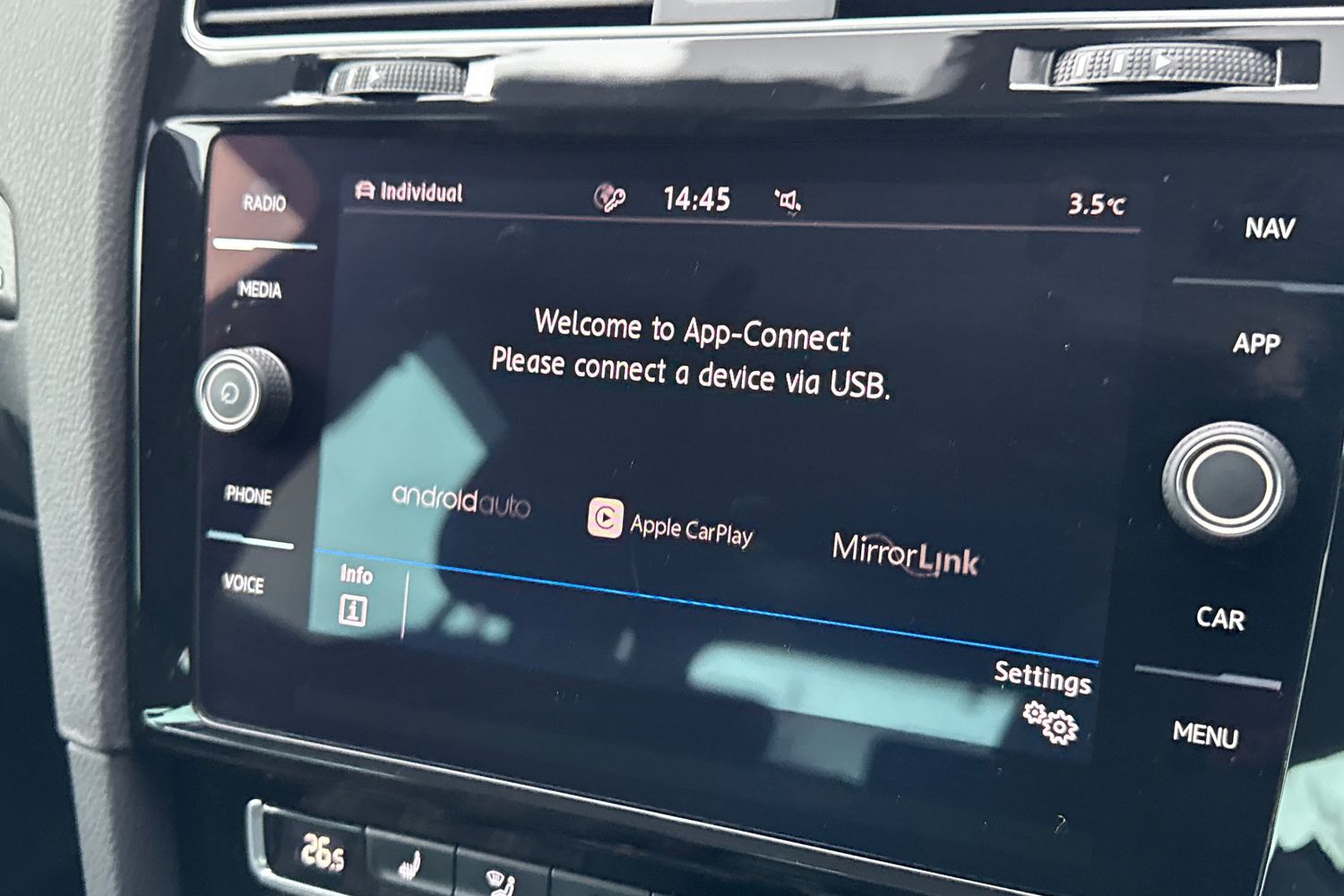 Used Volkswagen Golf 2018 for sale - 77152670: Photo 51