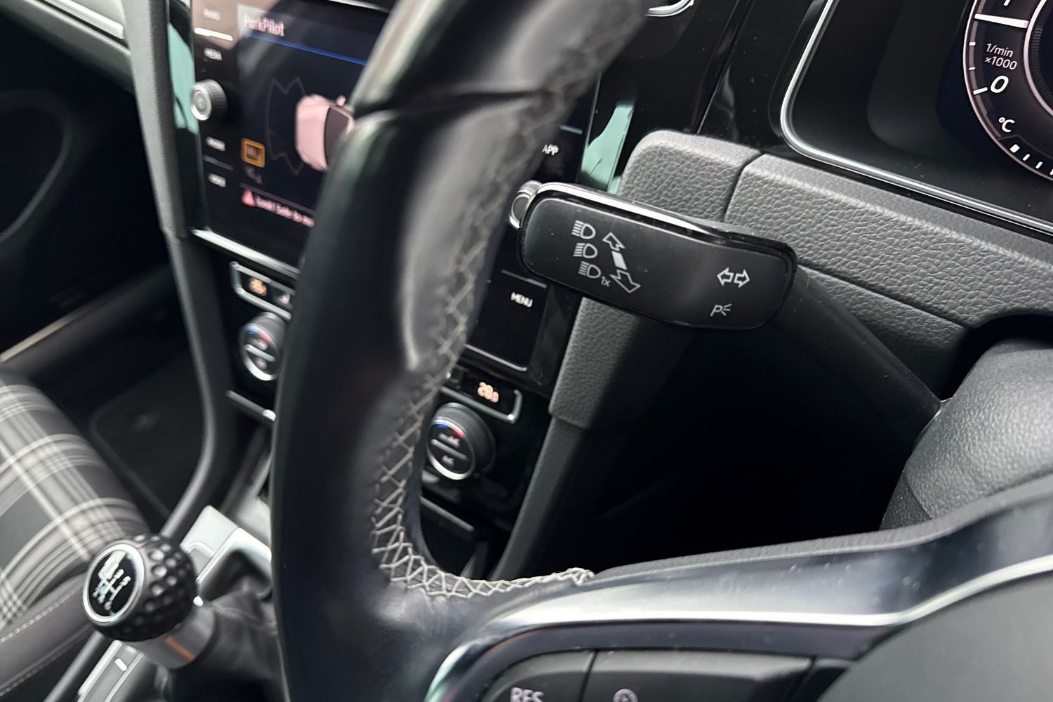 Used Volkswagen Golf 2018 for sale - 77152670: Photo 57