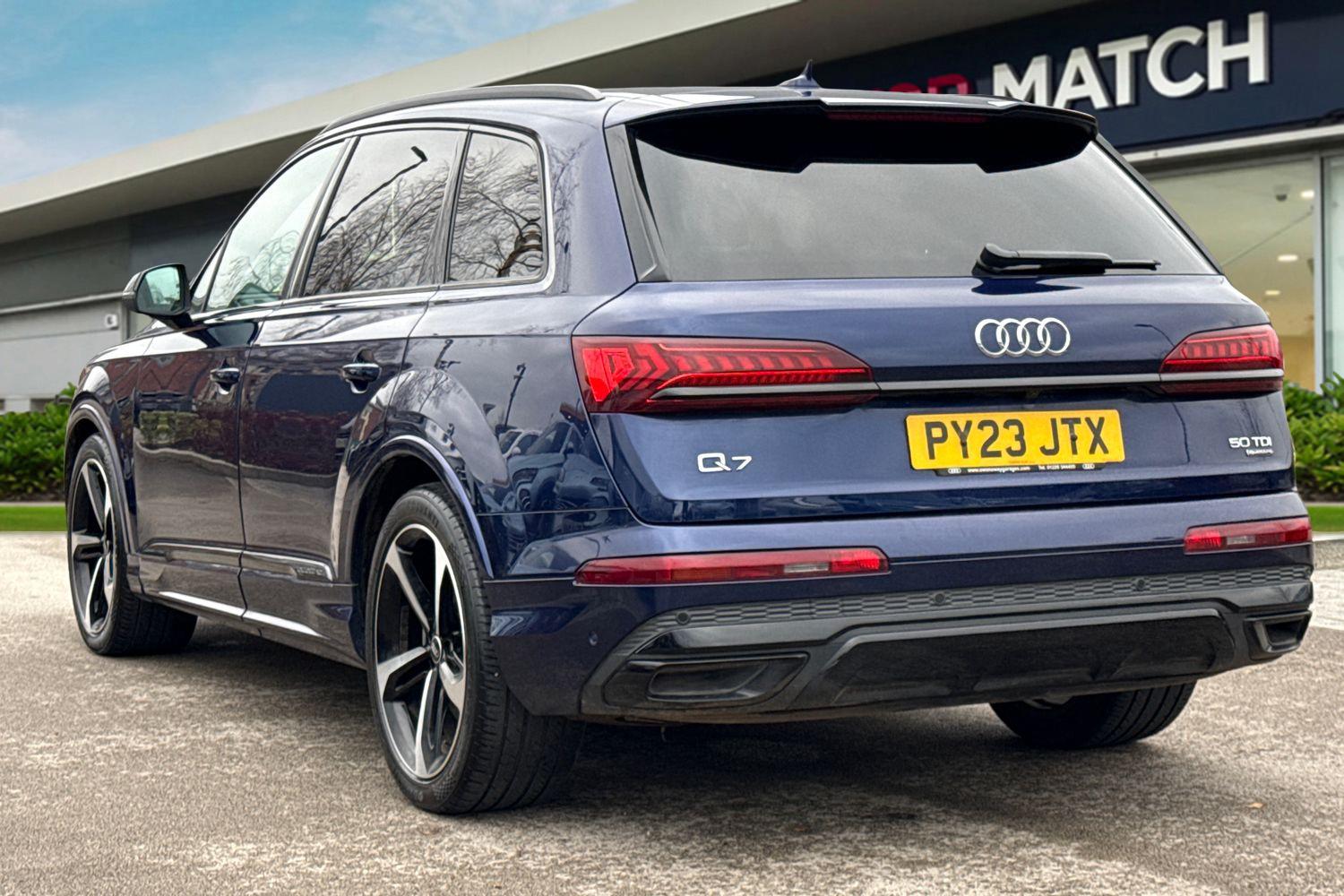 Used Audi Q7 2023 for sale - 77044376: Photo 2