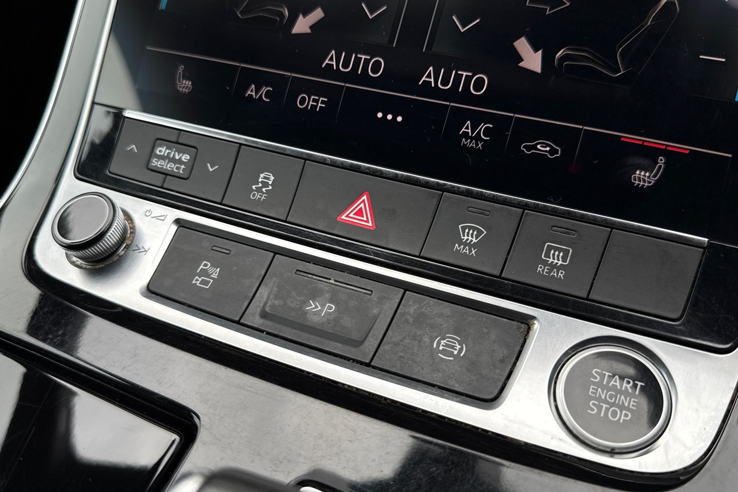 Used Audi Q7 2023 for sale - 77044376: Photo 46