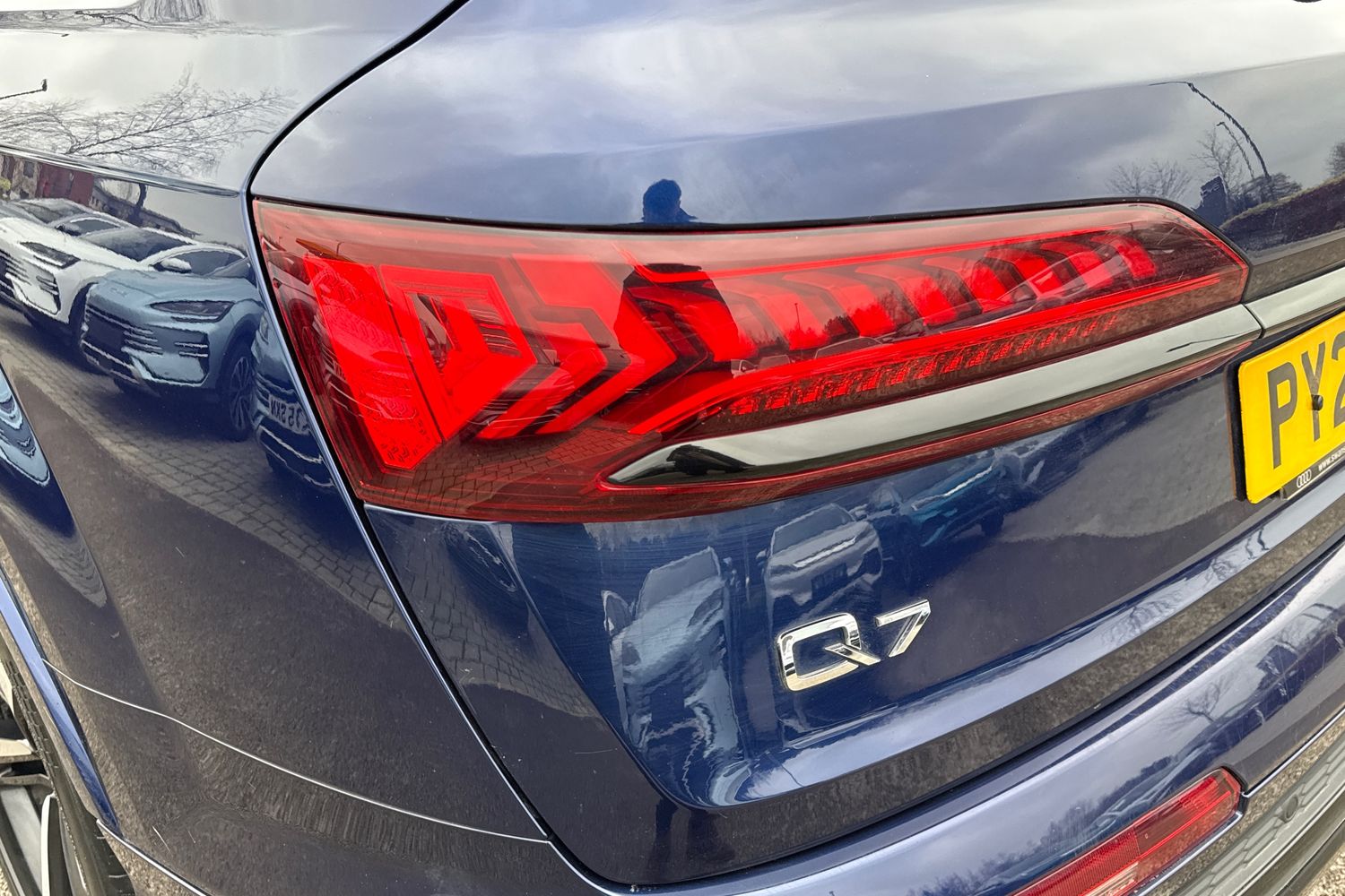 Used Audi Q7 2023 for sale - 77044376: Photo 8