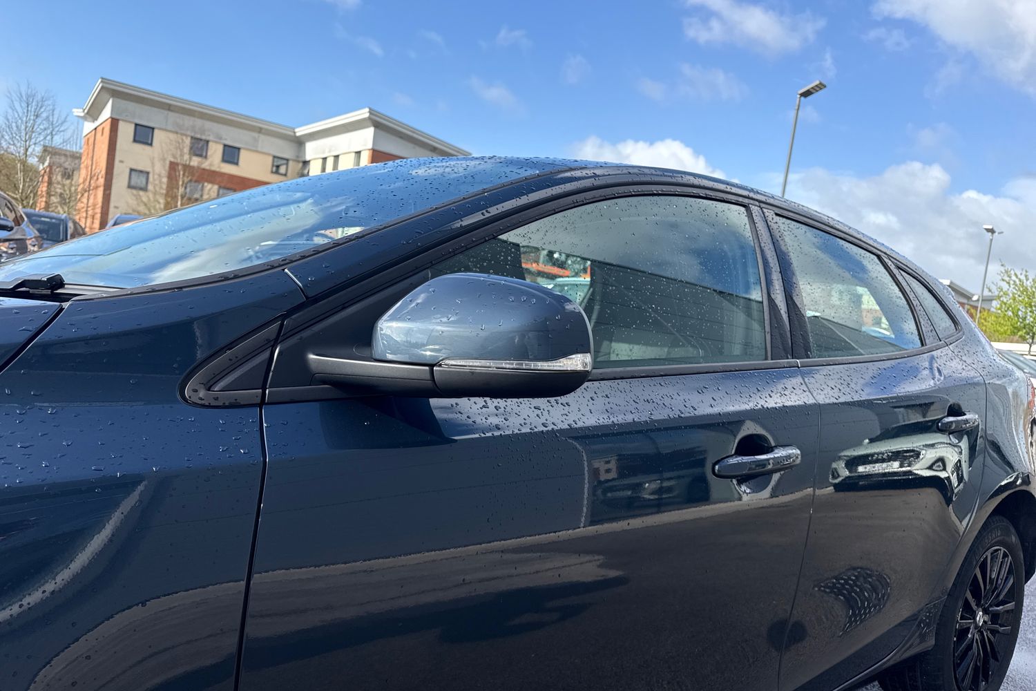 Used Volvo V40 2018 for sale - 78079144: Photo 26