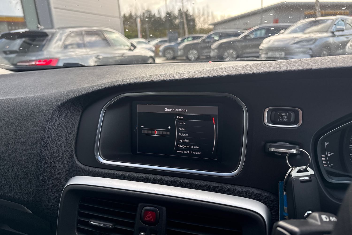 Used Volvo V40 2018 for sale - 78079144: Photo 33