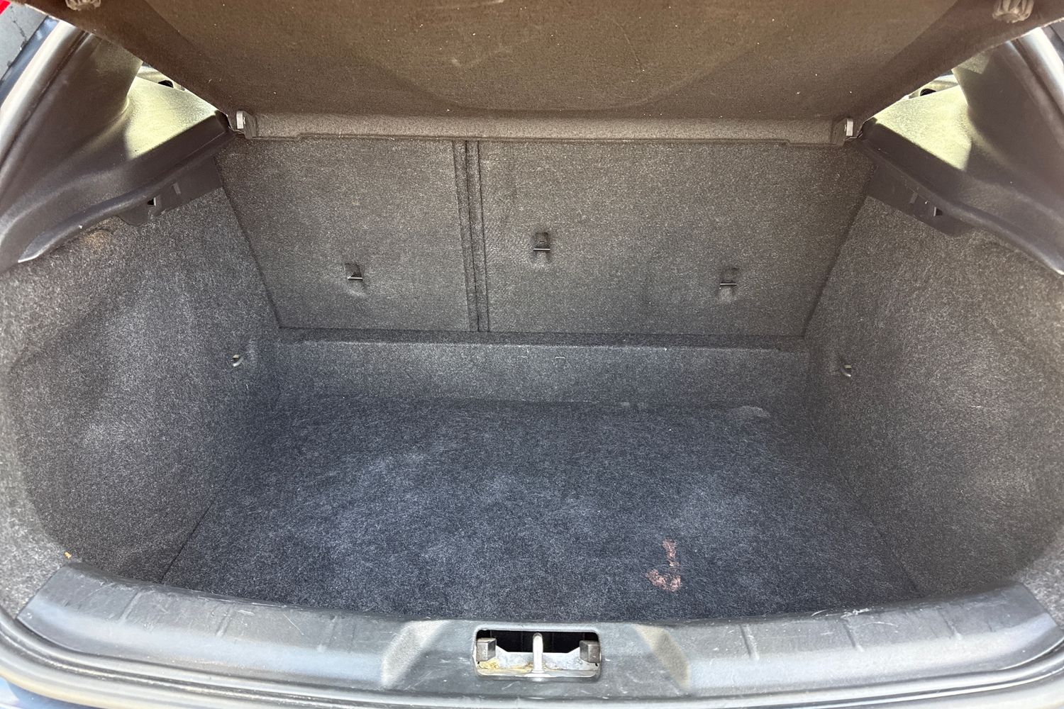 Used Volvo V40 2018 for sale - 78079144: Photo 7