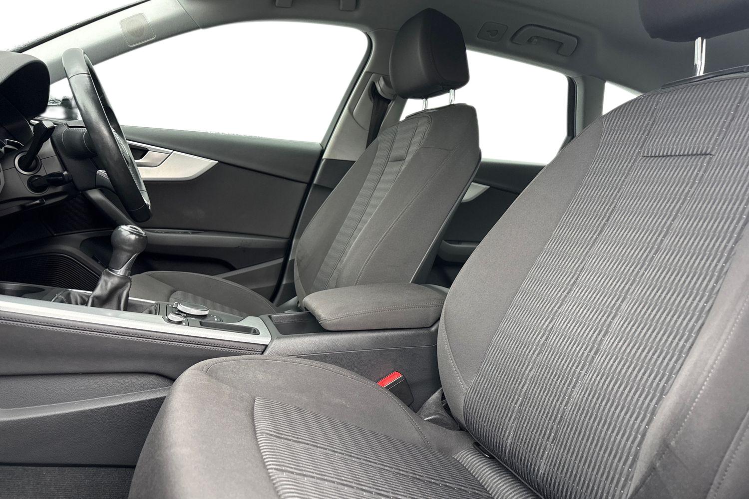 Used Audi A4 Avant 2017 for sale - 76923006: Photo 16