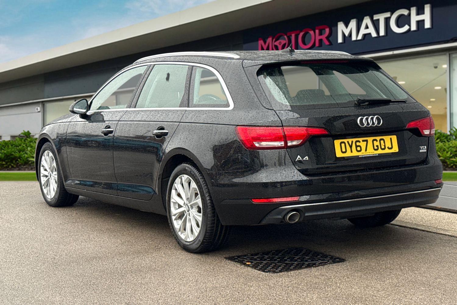 Used Audi A4 Avant 2017 for sale - 76923006: Photo 2