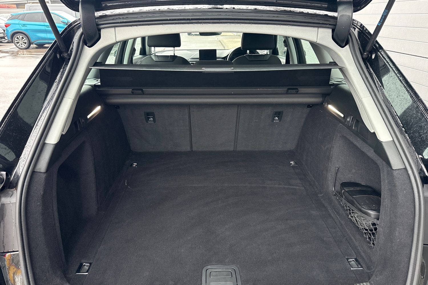 Used Audi A4 Avant 2017 for sale - 76923006: Photo 7