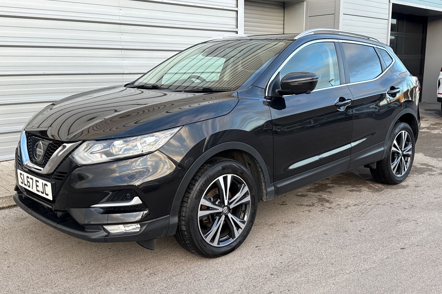 Used Nissan Qashqai 2017 for sale - 77444011: Photo 32