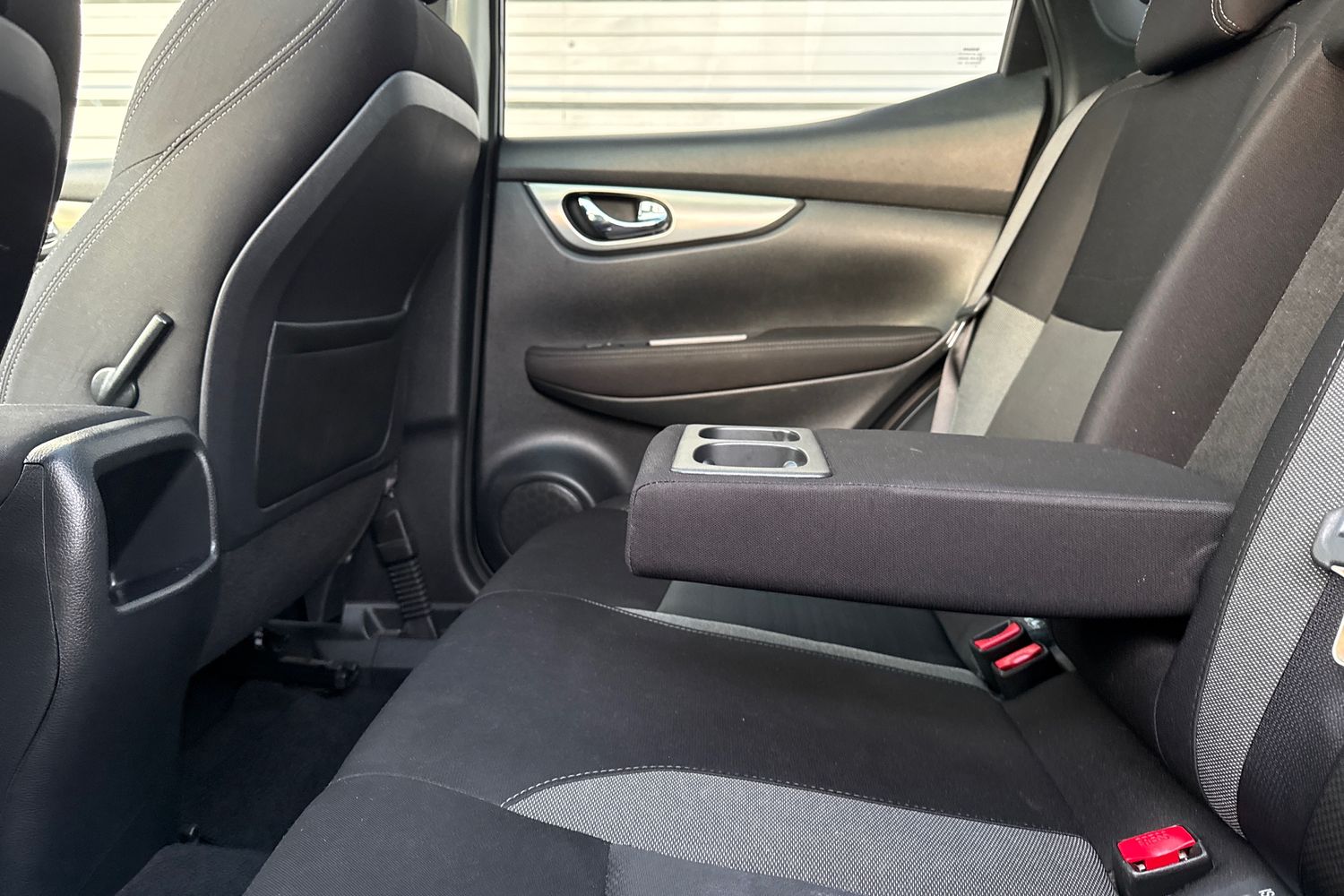 Used Nissan Qashqai 2017 for sale - 77444011: Photo 35