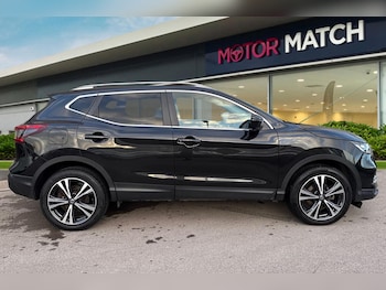 Used Nissan Qashqai 2017 for sale - 77444011: Photo