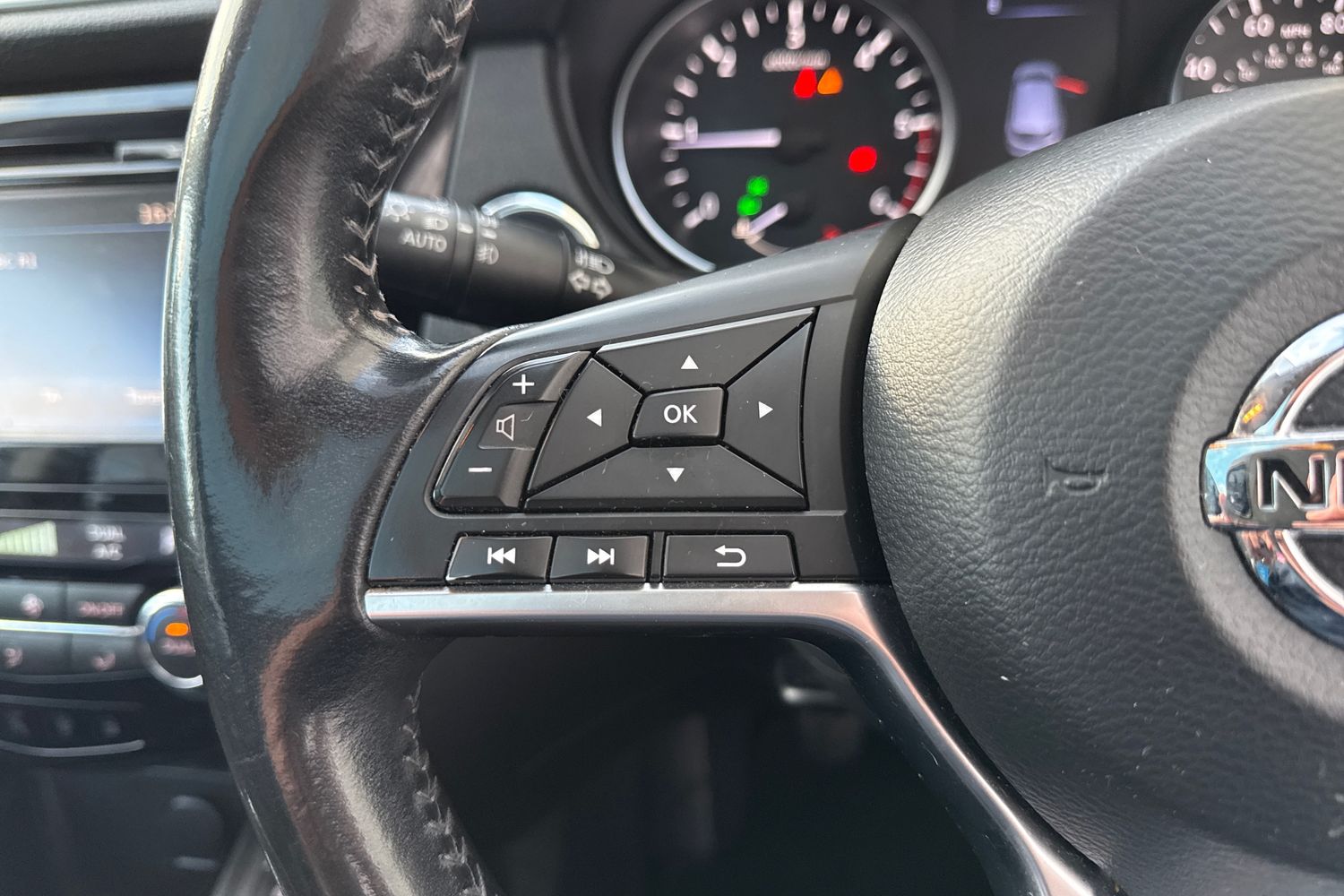 Used Nissan Qashqai 2017 for sale - 77444011: Photo 53