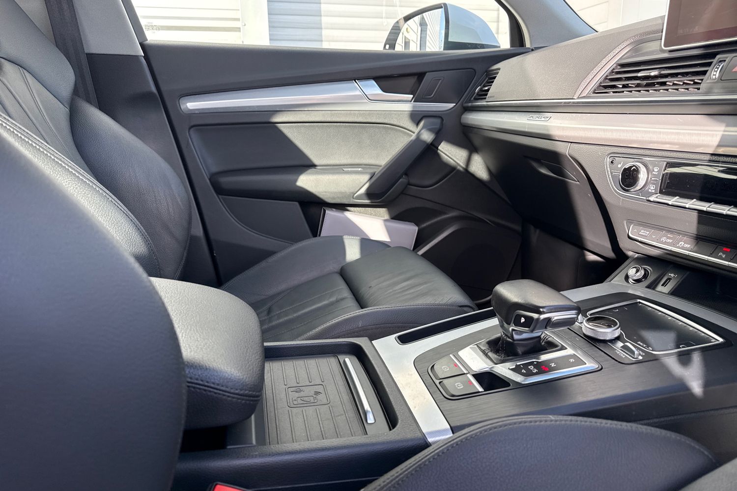 Used Audi Q5 2018 for sale - 77849367: Photo 41