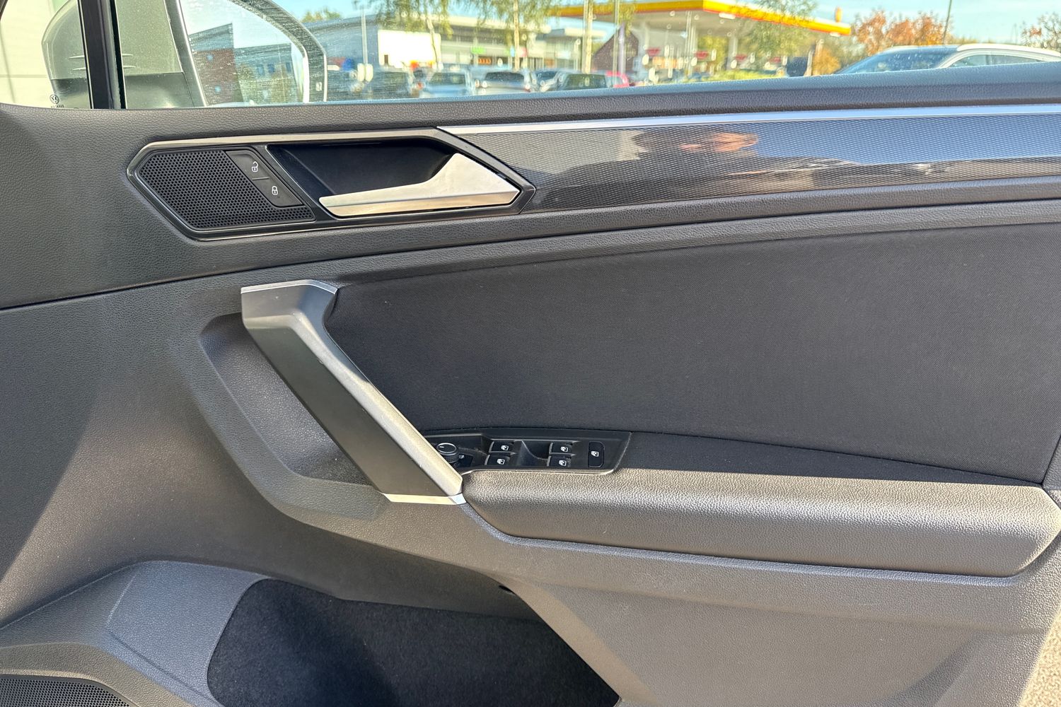 Used Volkswagen Tiguan 2018 for sale - 76401684: Photo 21