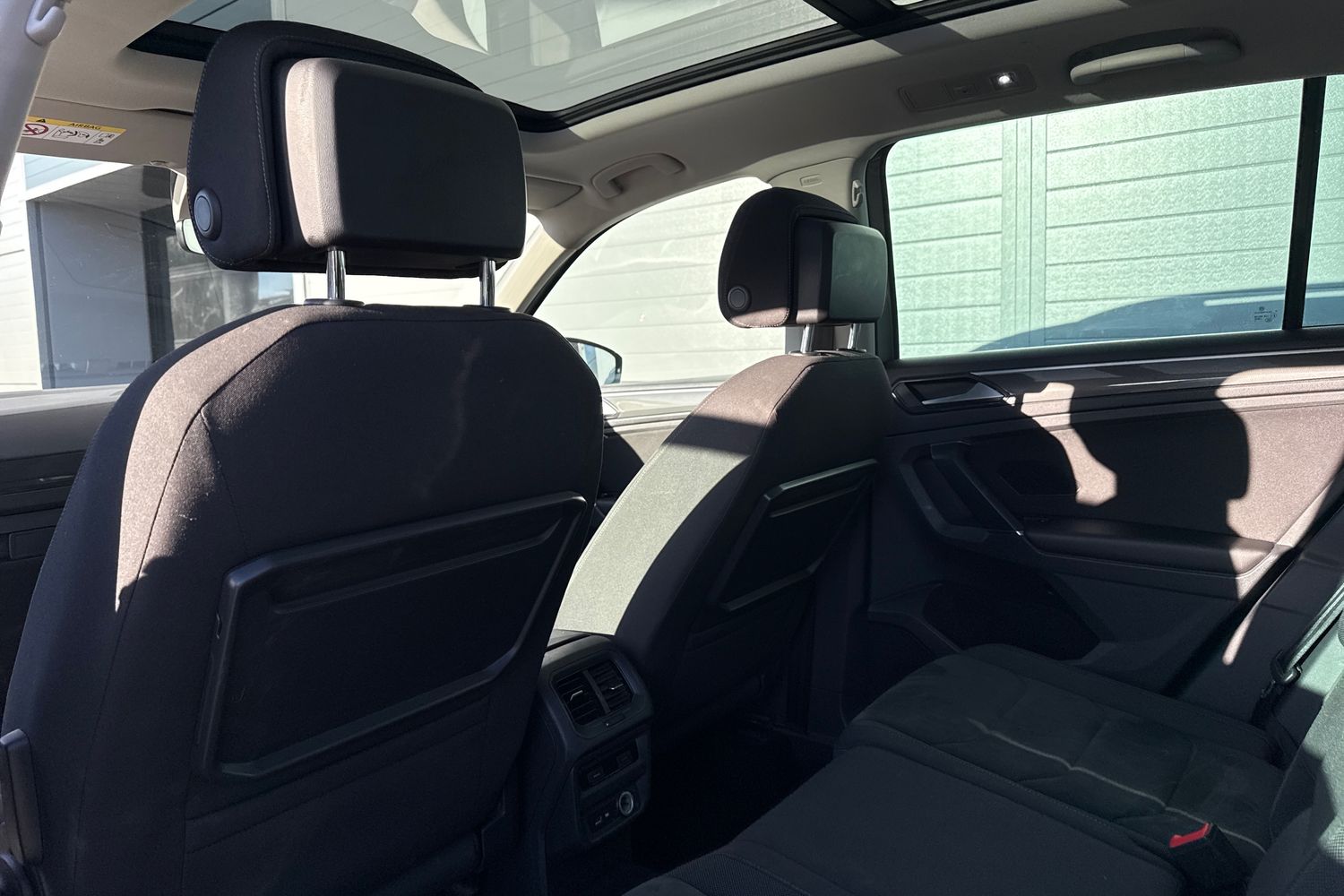 Used Volkswagen Tiguan 2018 for sale - 76401684: Photo 35