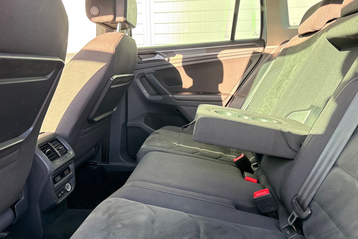 Used Volkswagen Tiguan 2018 for sale - 76401684: Photo 36