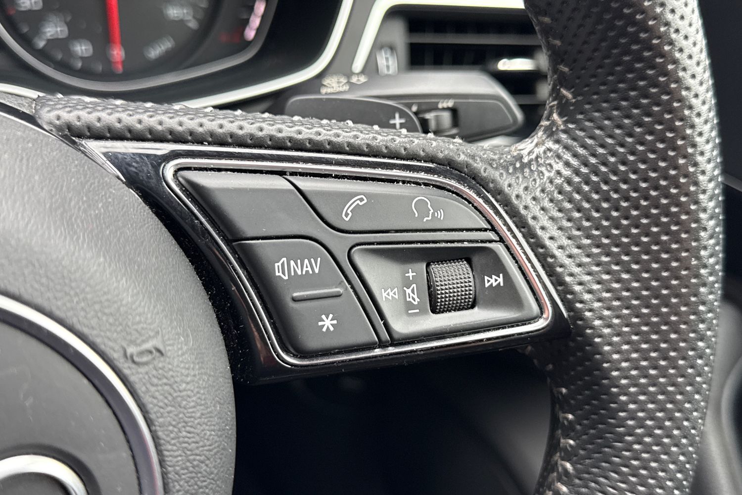 Used Audi A4 2019 for sale - 78177567: Photo 43