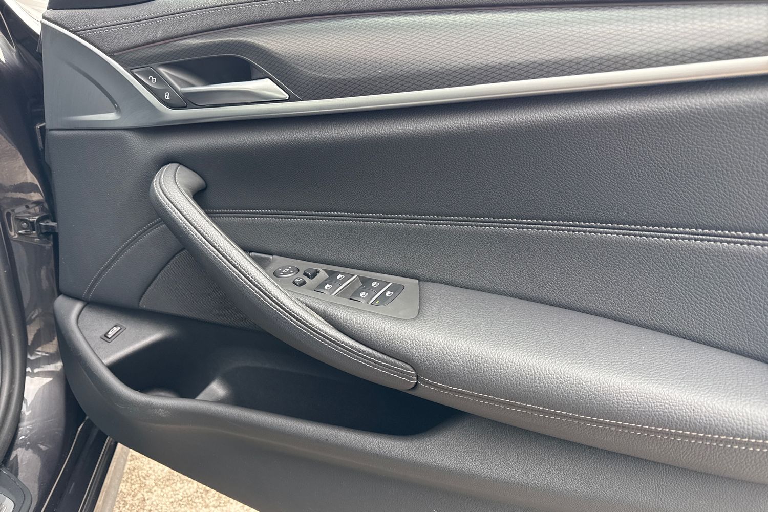 Used BMW 5 Series 2023 for sale - 77862899: Photo 21