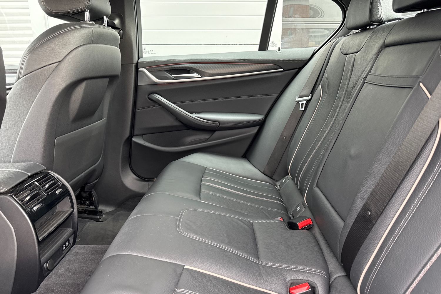 Used BMW 5 Series 2023 for sale - 77862899: Photo 31