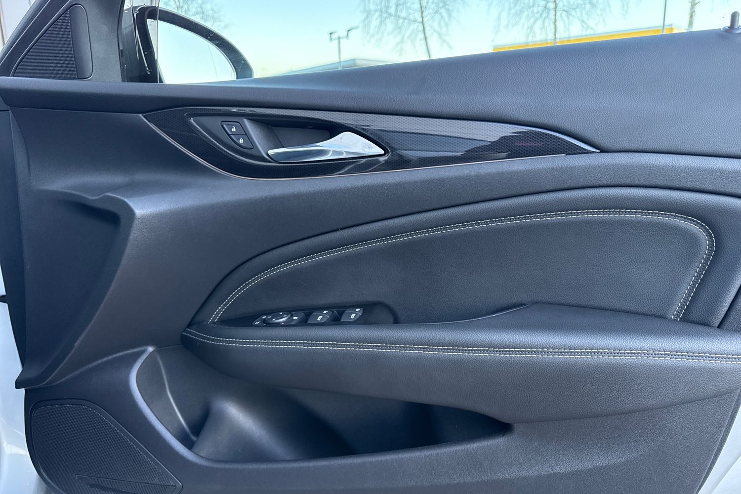 Used Vauxhall Insignia 2017 for sale - 77236067: Photo 21