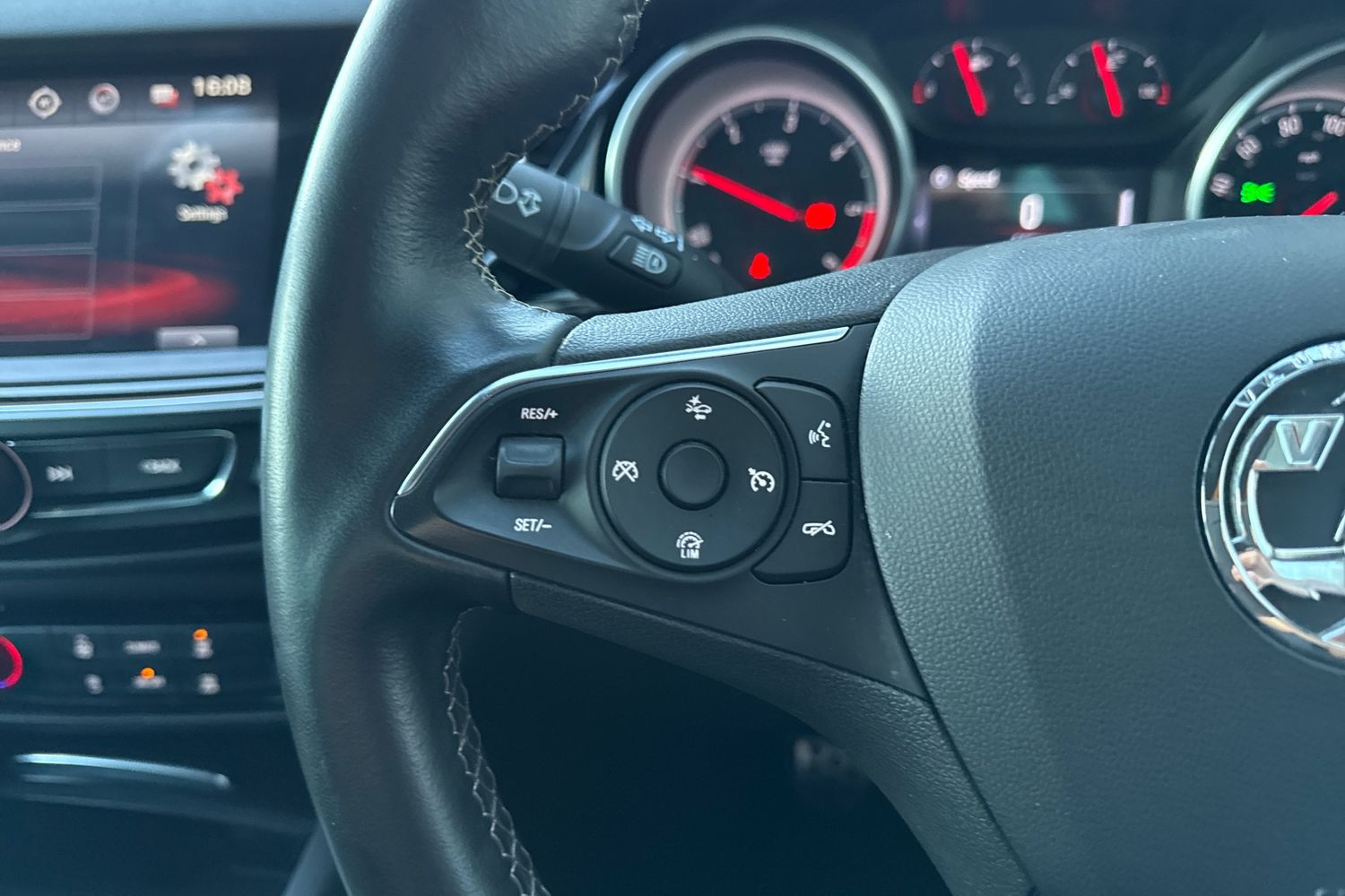 Used Vauxhall Insignia 2017 for sale - 77236067: Photo 55