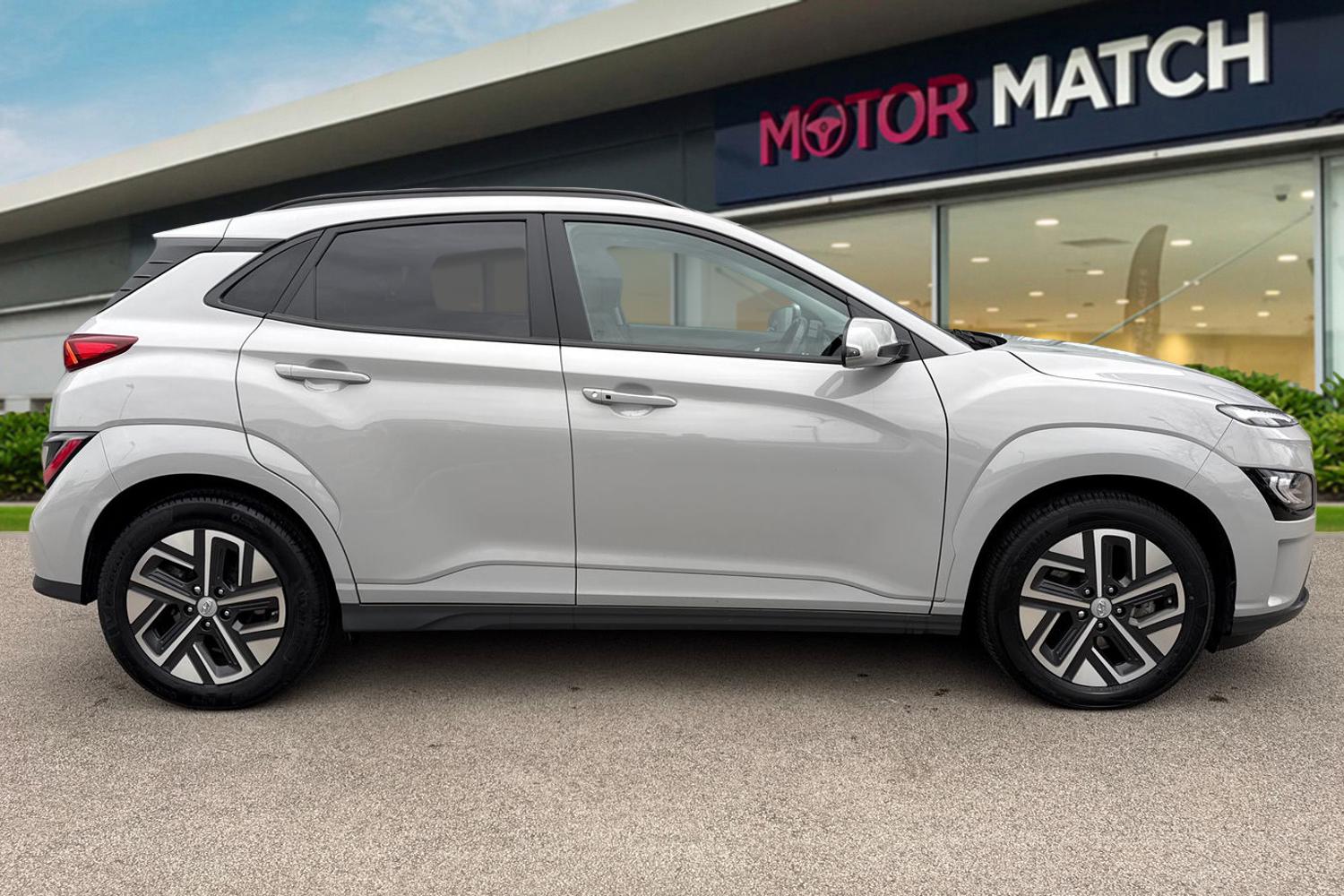 Used Hyundai KONA 2023 for sale - 78189989: Photo 3