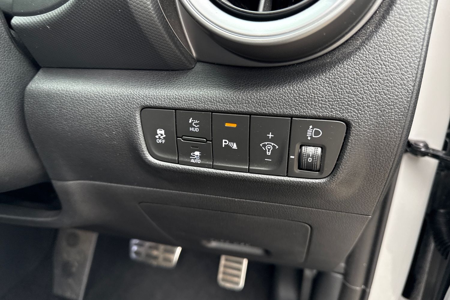 Used Hyundai KONA 2023 for sale - 78189989: Photo 32