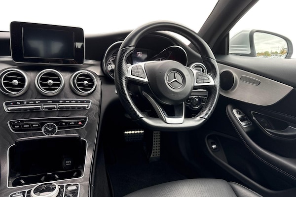 Used Mercedes-Benz C-Class 2018 for sale - 76232586: Photo 17