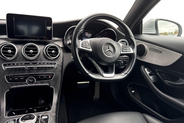 Used Mercedes-Benz C-Class 2018 for sale - 76232586: Photo 18
