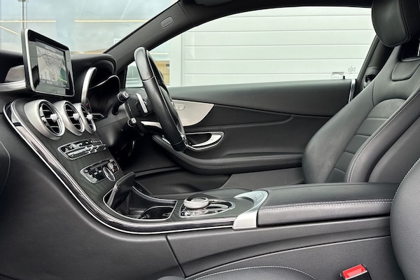 Used Mercedes-Benz C-Class 2018 for sale - 76232586: Photo 35