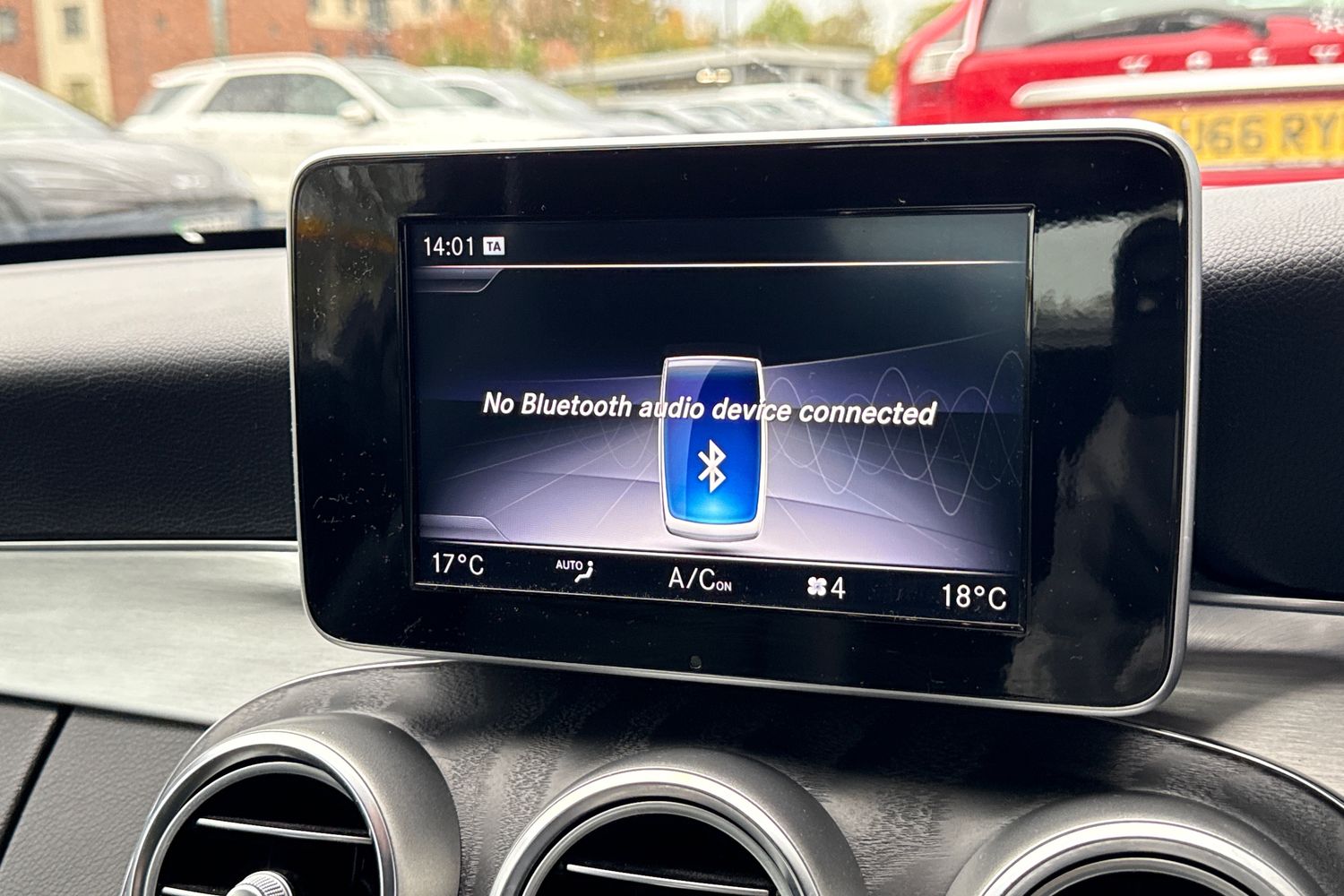 Used Mercedes-Benz C Class 2018 for sale - 76232586: Photo 42