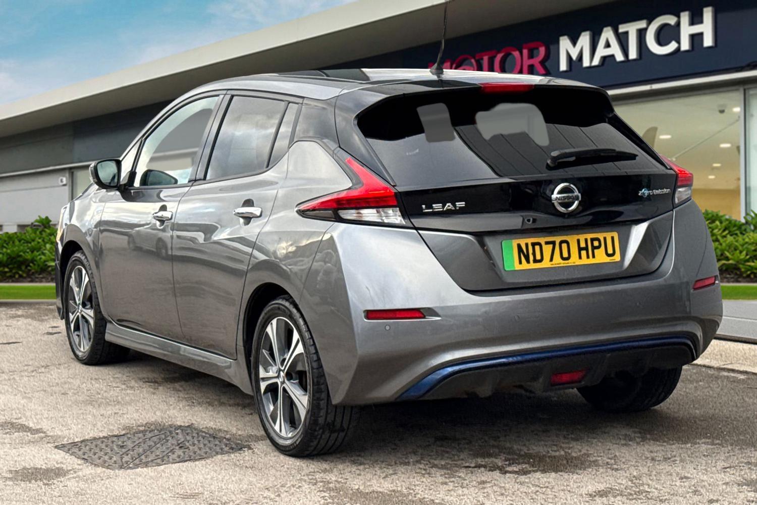 Used Nissan Leaf 2020 for sale - 77582725: Photo 2