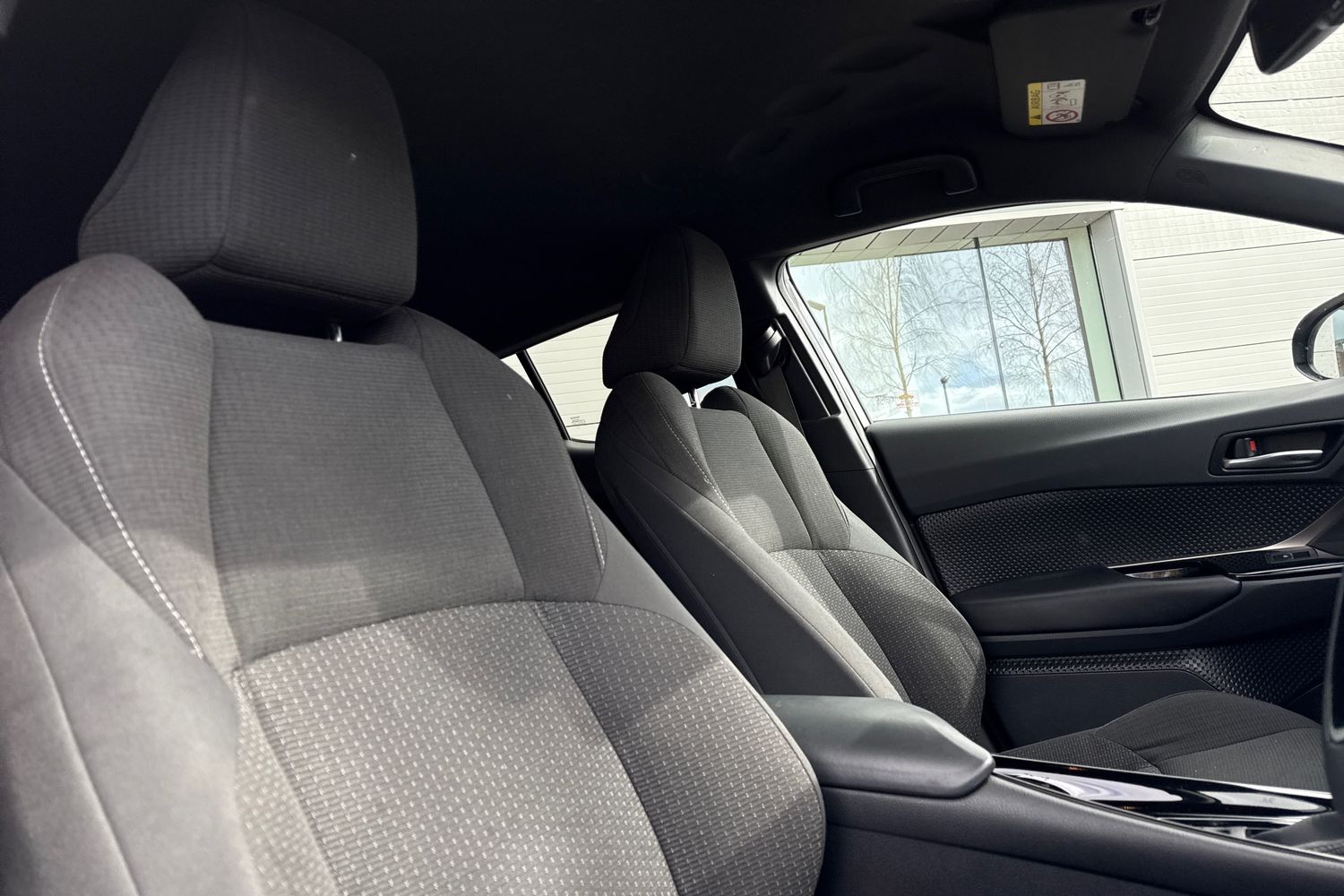 Used Toyota C-HR 2019 for sale - 78024725: Photo 23