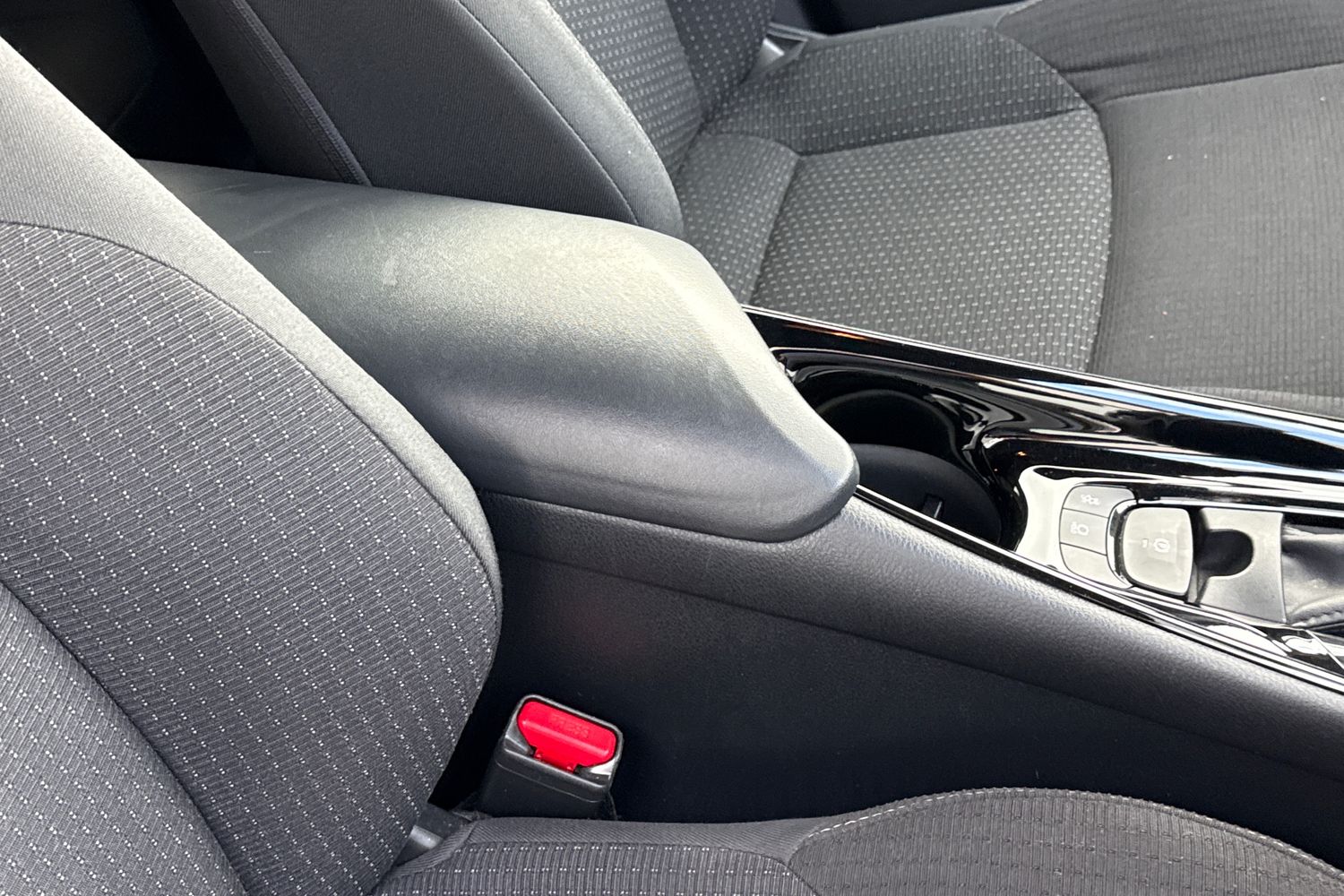 Used Toyota C-HR 2019 for sale - 78024725: Photo 39