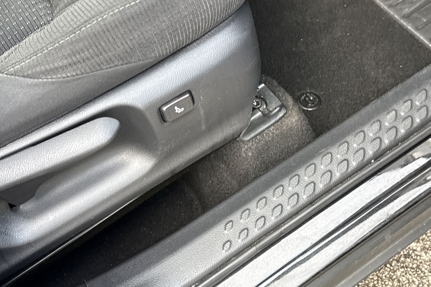 Used Toyota C-HR 2019 for sale - 78024725: Photo 40