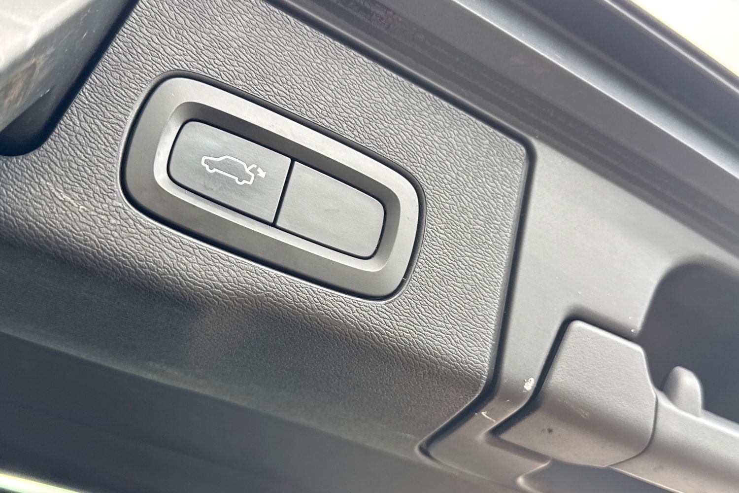 Used Volvo XC60 2019 for sale - 76390816: Photo 27