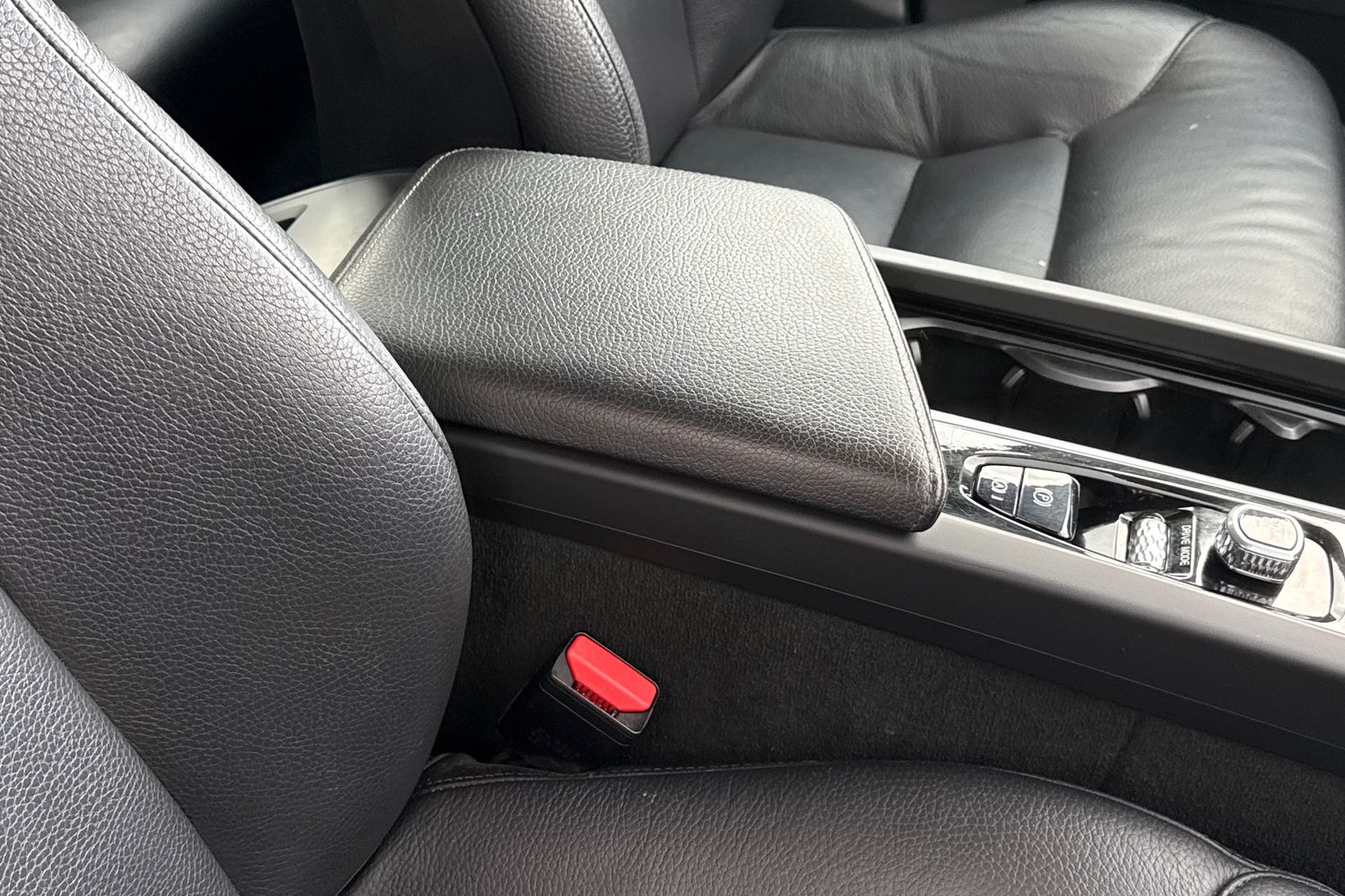 Used Volvo XC60 2019 for sale - 76390816: Photo 38