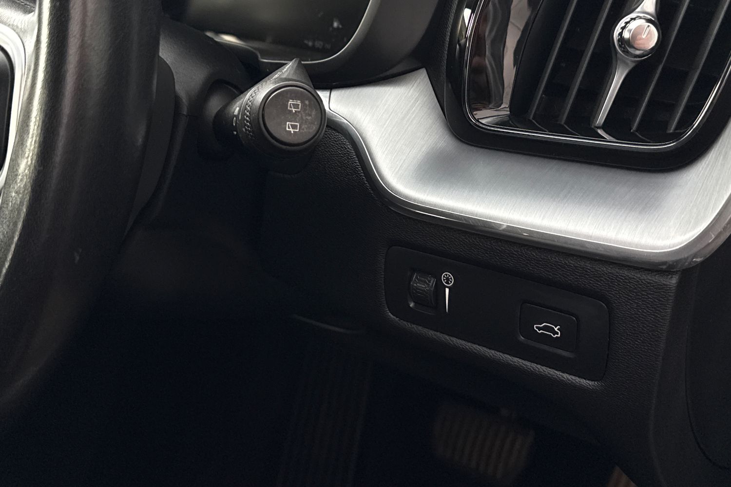 Used Volvo XC60 2019 for sale - 76390816: Photo 41