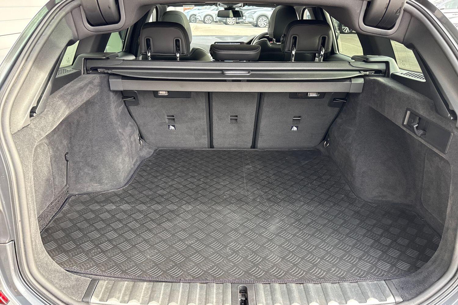 Used BMW 3 Series 2020 for sale - 77593603: Photo 9