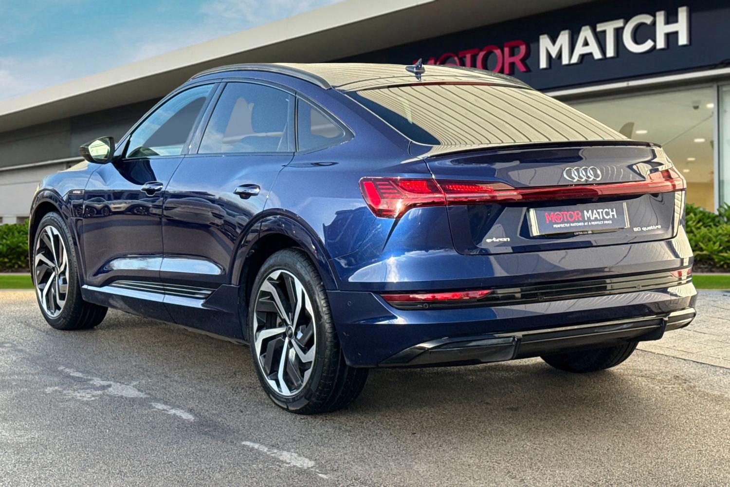 Used Audi e-tron 2022 for sale - 76805421: Photo 2