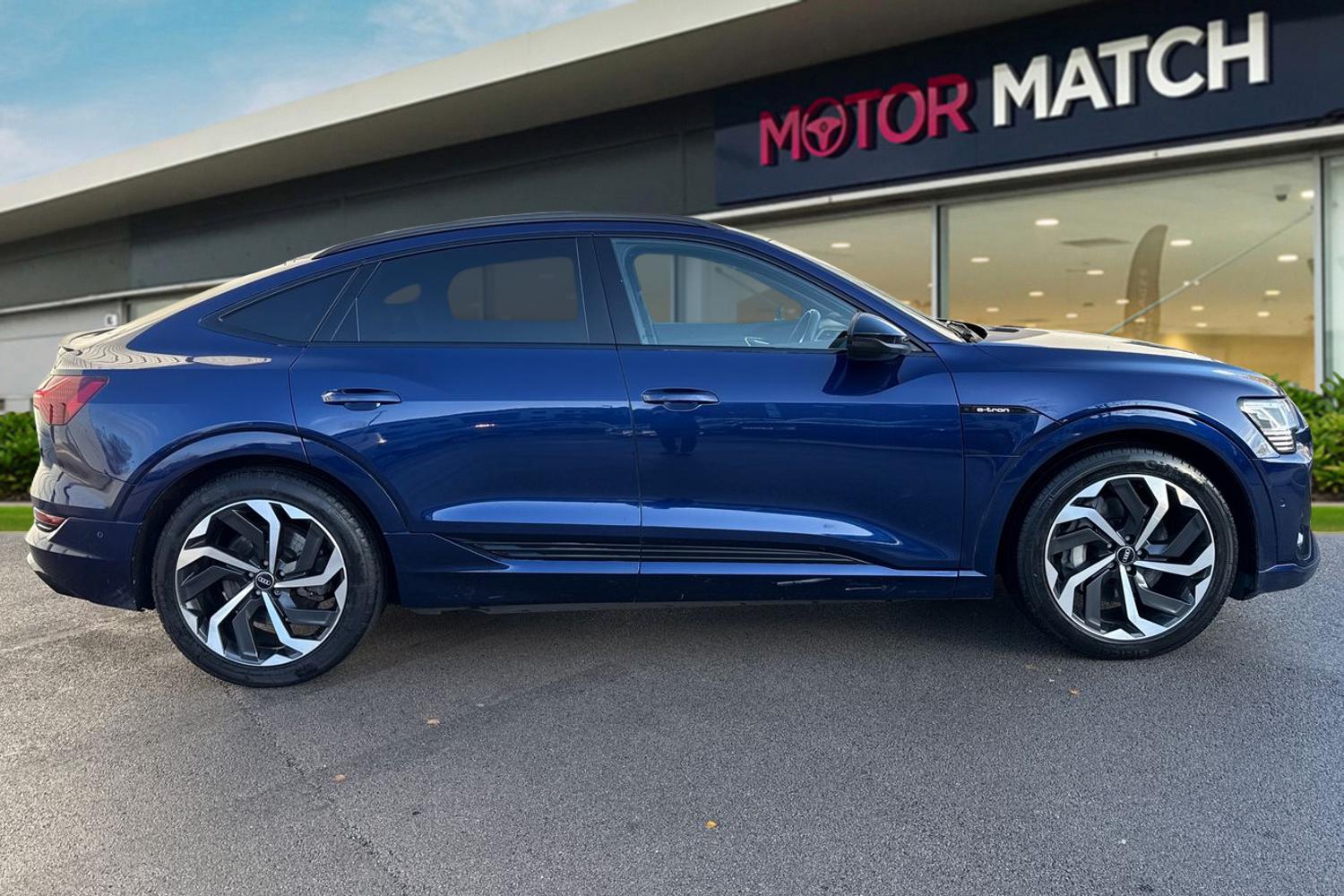 Used Audi e-tron 2022 for sale - 76805421: Photo 3