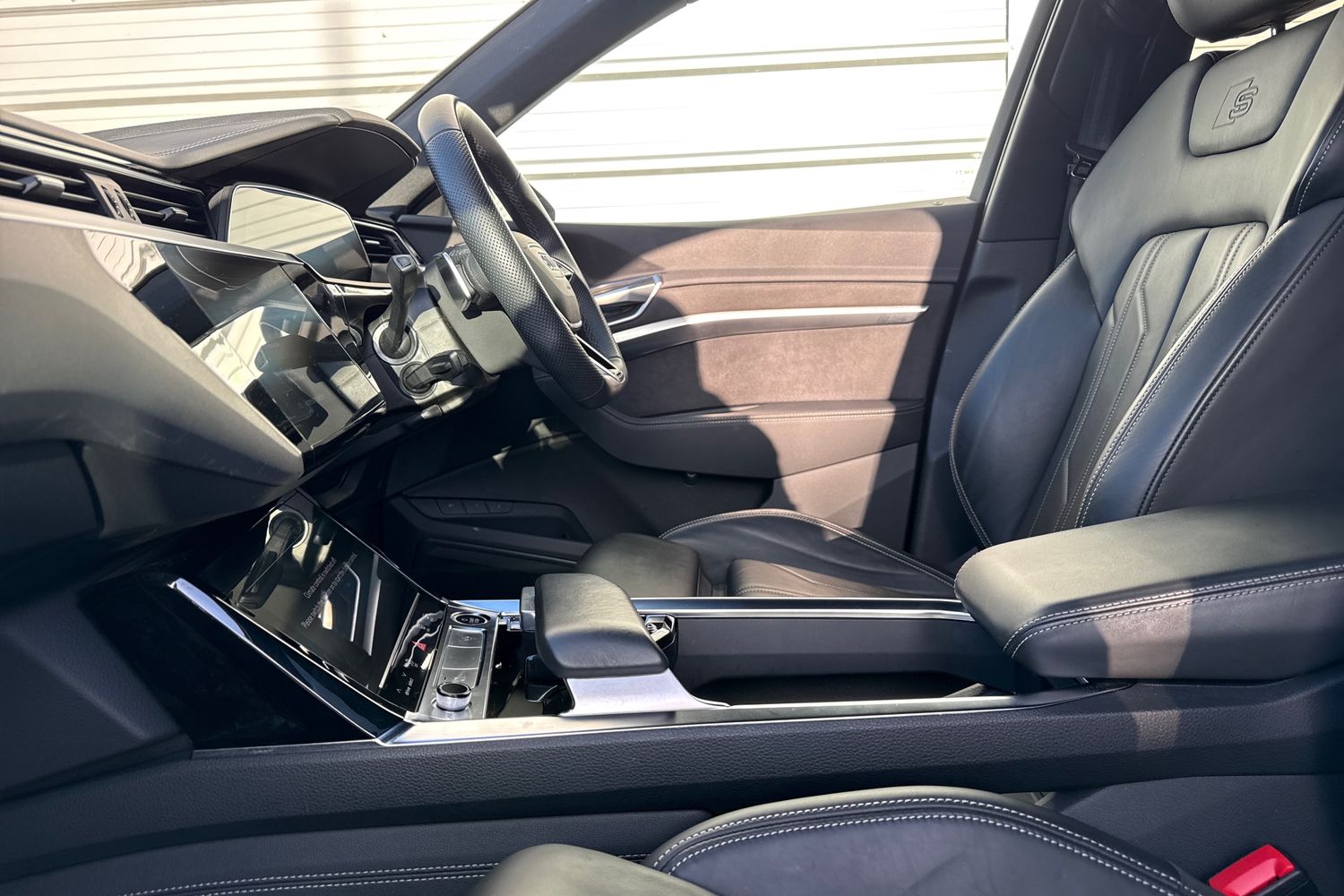 Used Audi e-tron 2022 for sale - 76805421: Photo 35