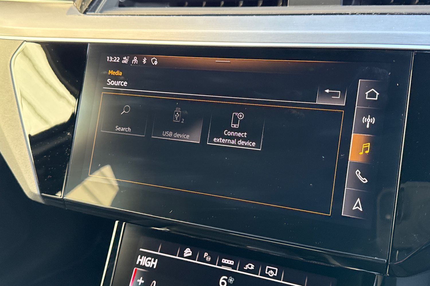 Used Audi e-tron 2022 for sale - 76805421: Photo 48