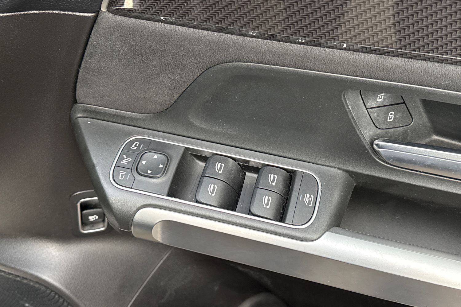 Used Mercedes-Benz GLB 2020 for sale - 76629906: Photo 41