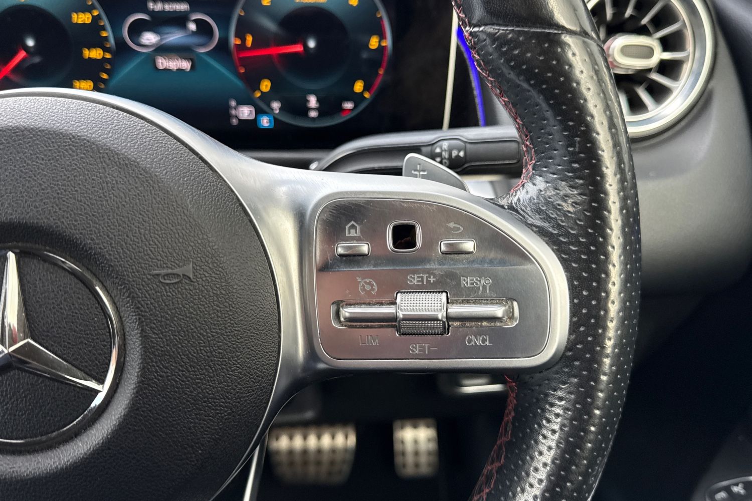 Used Mercedes-Benz GLB 2020 for sale - 76629906: Photo 56