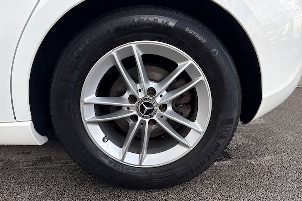 Used Mercedes-Benz A-Class 2019 for sale - 76324038: Photo 13