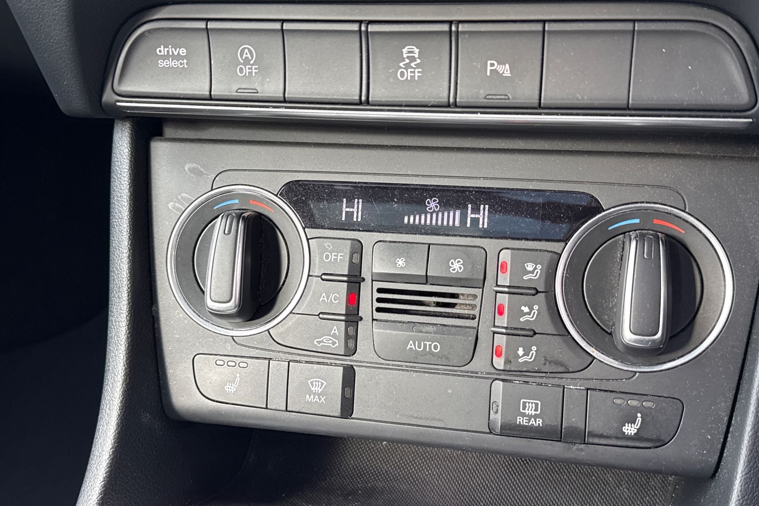 Used Audi Q3 2017 for sale - 77834787: Photo 21