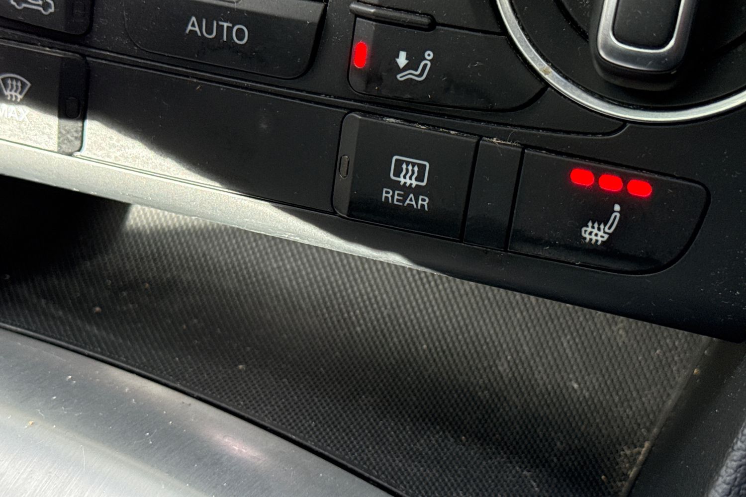 Used Audi Q3 2017 for sale - 77834787: Photo 60