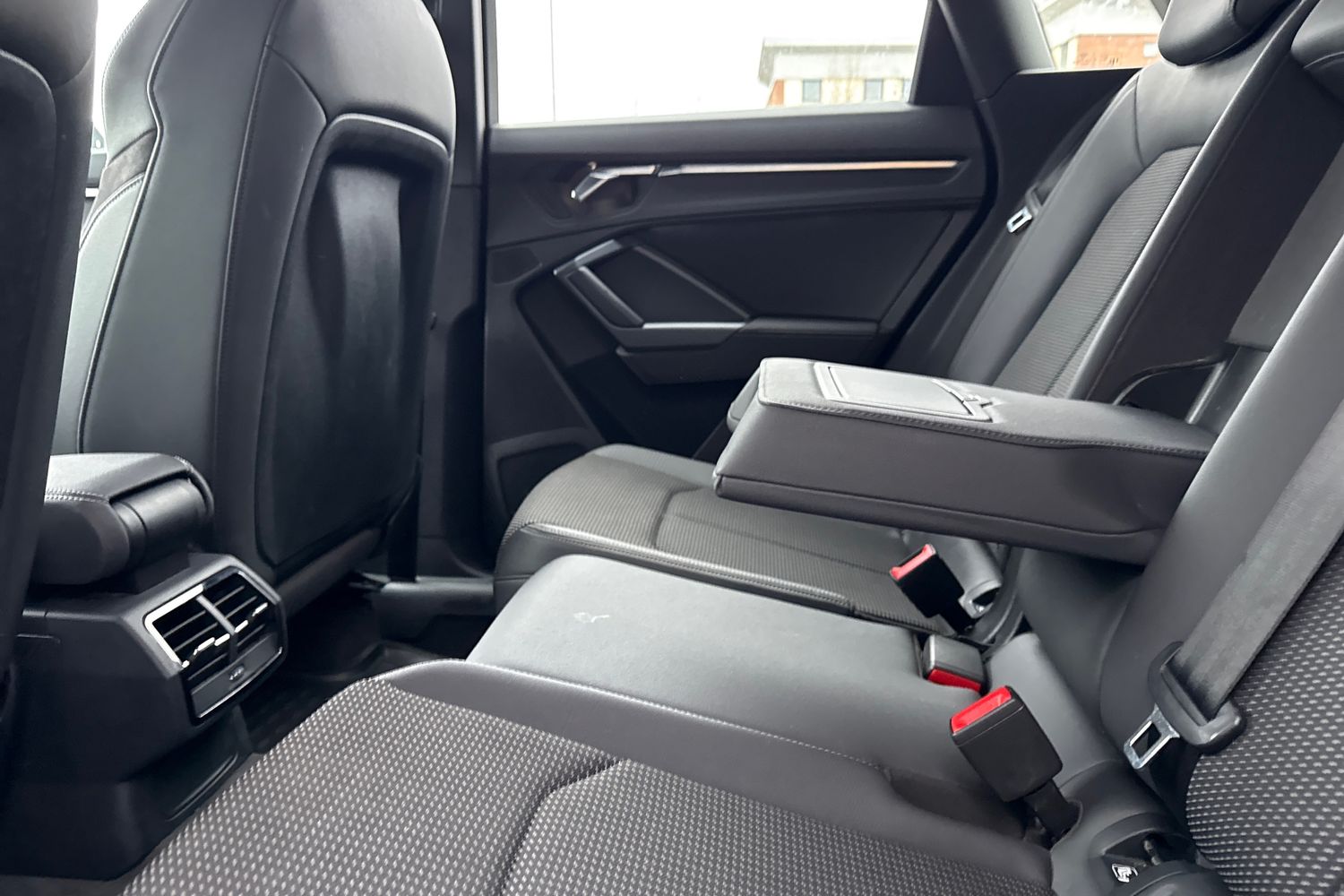 Used Audi Q3 2019 for sale - 77820238: Photo 30